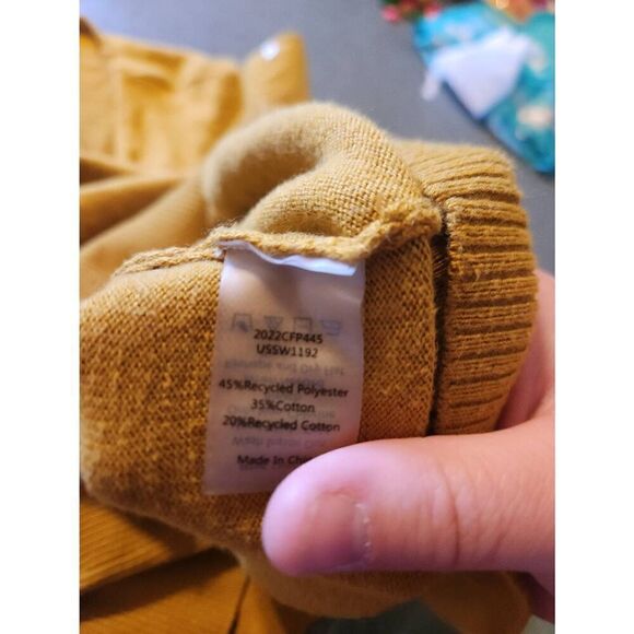 Universal standard Statement Wrap Sweater - Dried Saffron sz L (22-24) - Picture 4 of 5